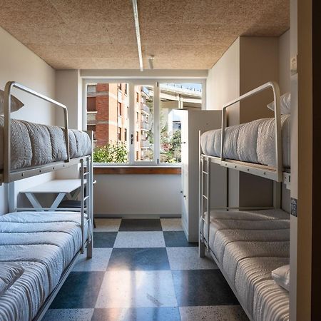 Lamia Bbk Women Hostel-Solo Mujeres Bilbao Ngoại thất bức ảnh