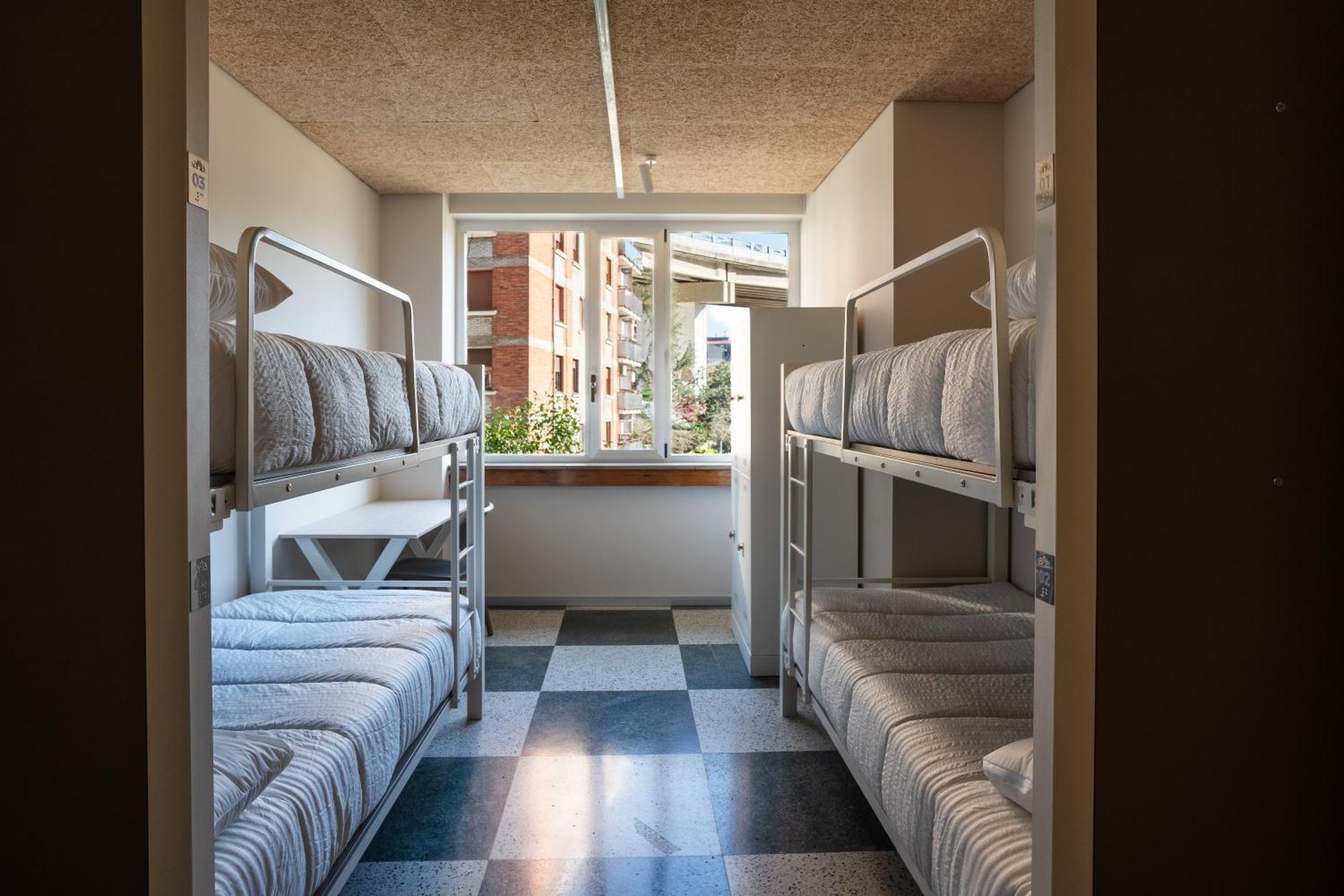 Lamia Bbk Women Hostel-Solo Mujeres Bilbao Ngoại thất bức ảnh