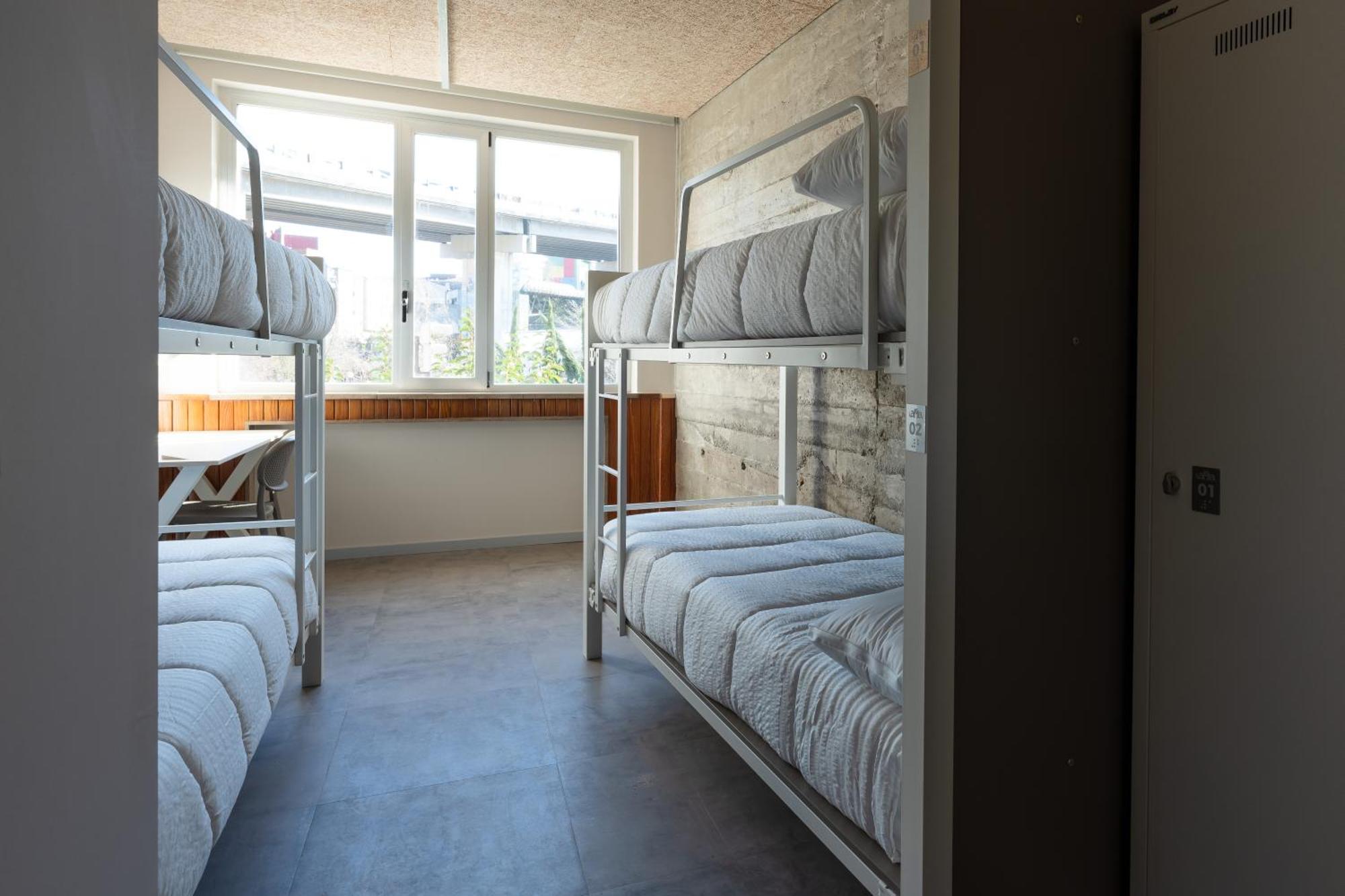 Lamia Bbk Women Hostel-Solo Mujeres Bilbao Ngoại thất bức ảnh